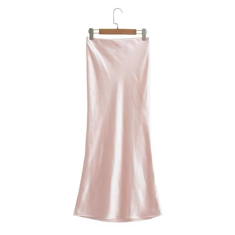Kvinnors eleganta satin kjol i minimalistisk stil med mjukt fall Mirla-Eva Jonsson