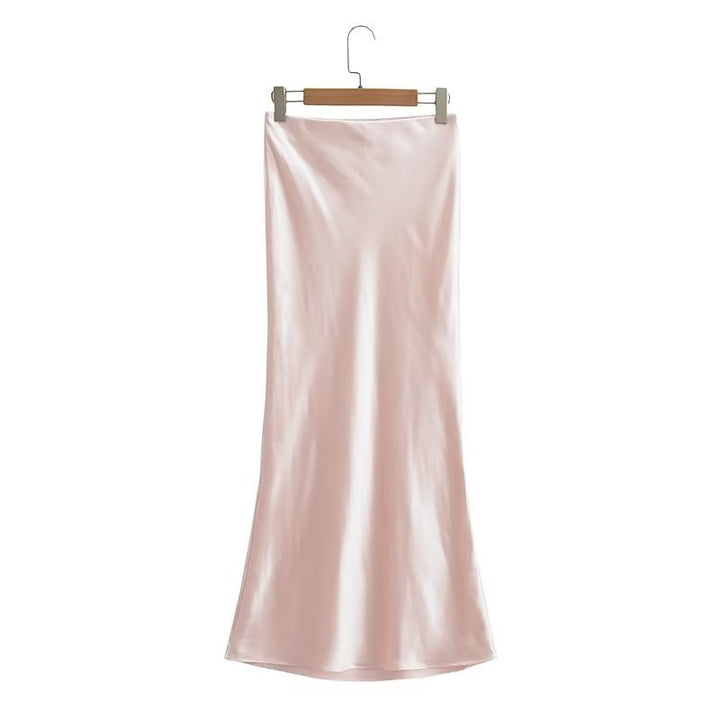 Kvinnors eleganta satin kjol i minimalistisk stil med mjukt fall Mirla-Eva Jonsson