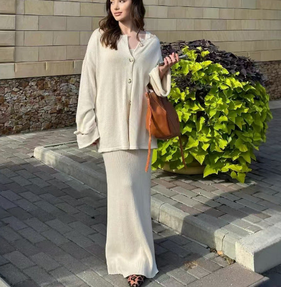 Kvinnors eleganta stickade klänning med matchande cardigan wrap Mirla-Eva Jonsson