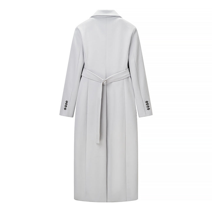 Kvinnors eleganta trenchcoat med dubbelknäppning och skräddarsydd passform Mirla-Eva Jonsson