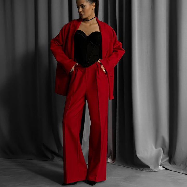 Kvinnors eleganta tvådelade set med oversized blazer och vida byxor Mirla-Eva Jonsson
