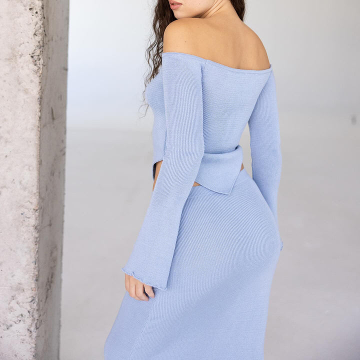 Kvinnors eleganta tvådelsset med off-shoulder topp Mirla-Eva Jonsson