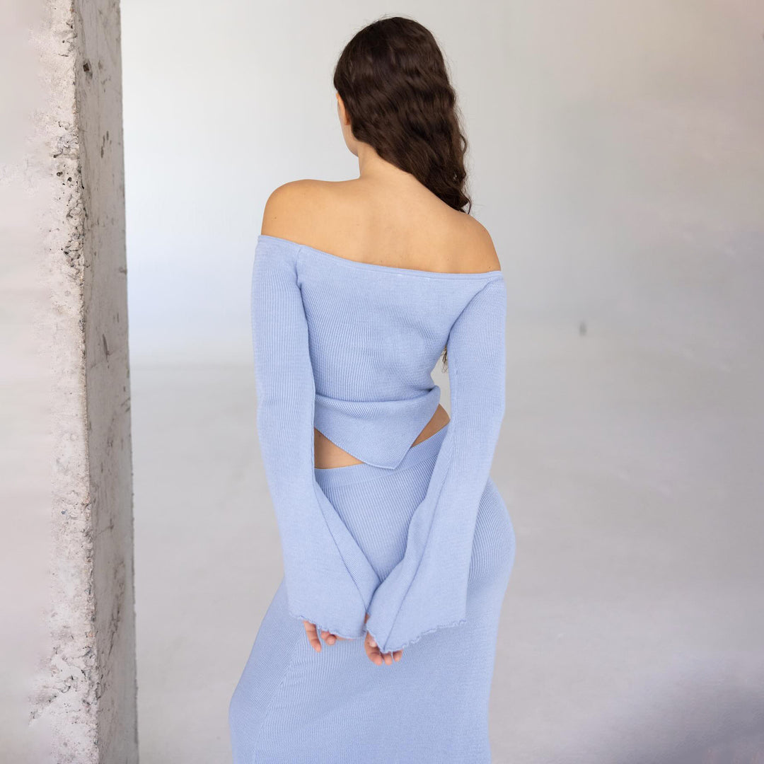 Kvinnors eleganta tvådelsset med off-shoulder topp Mirla-Eva Jonsson