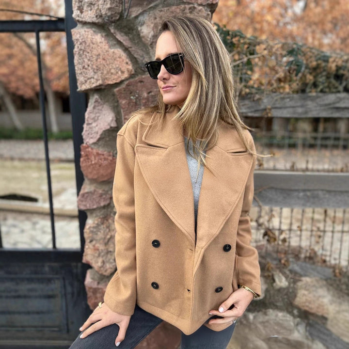 Kvinnors eleganta ullblazer med dubbel knappslå Mirla-Eva Jonsson