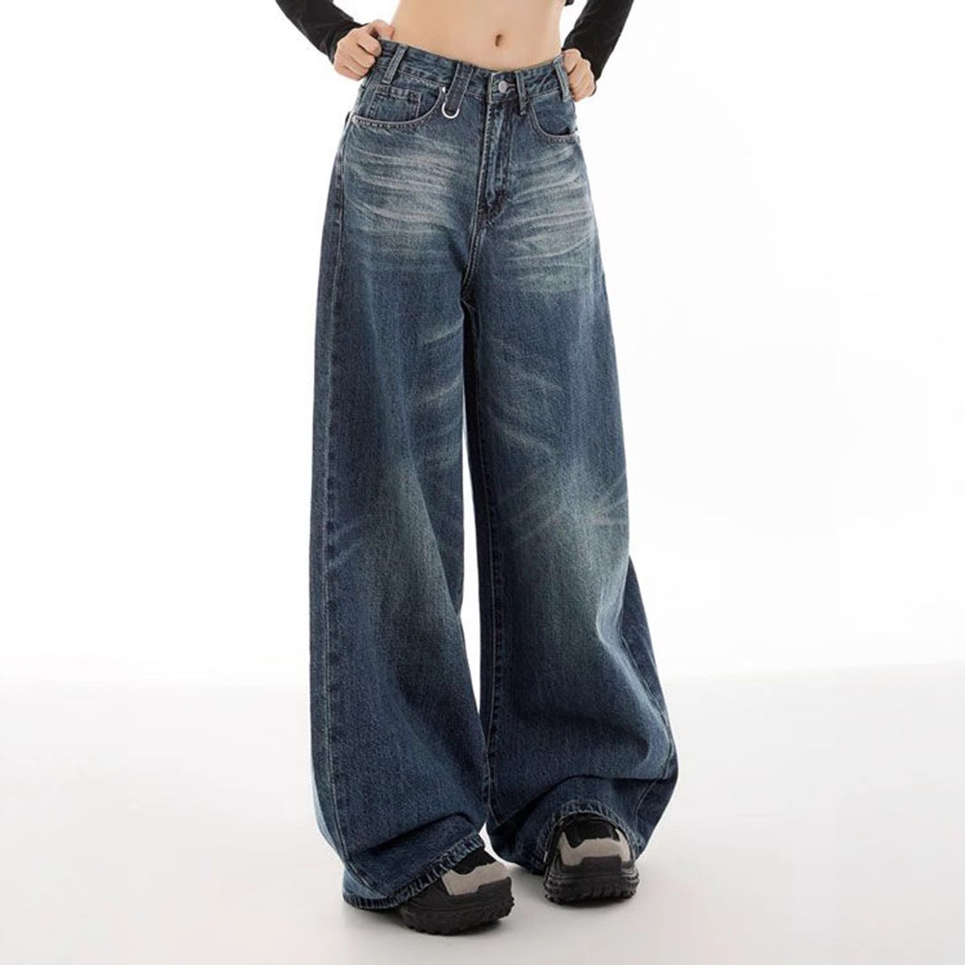 Kvinnors extra jeans i trendig brukt look Mirla-Eva Jonsson