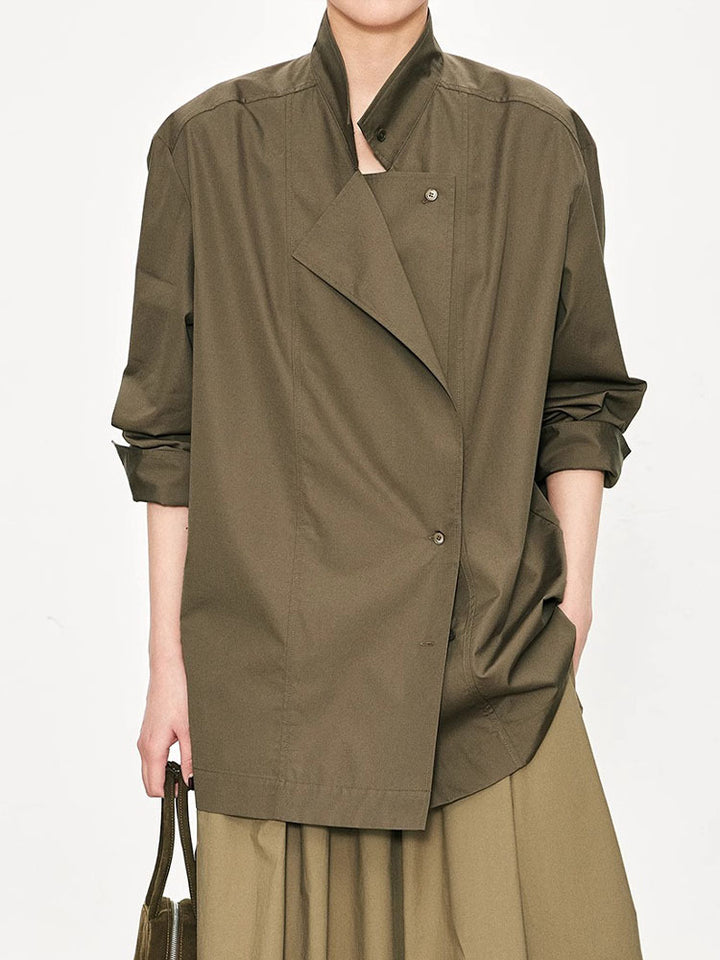 Kvinnors fashionabla asymmetrisk skjorta blus Mirla-Eva Jonsson