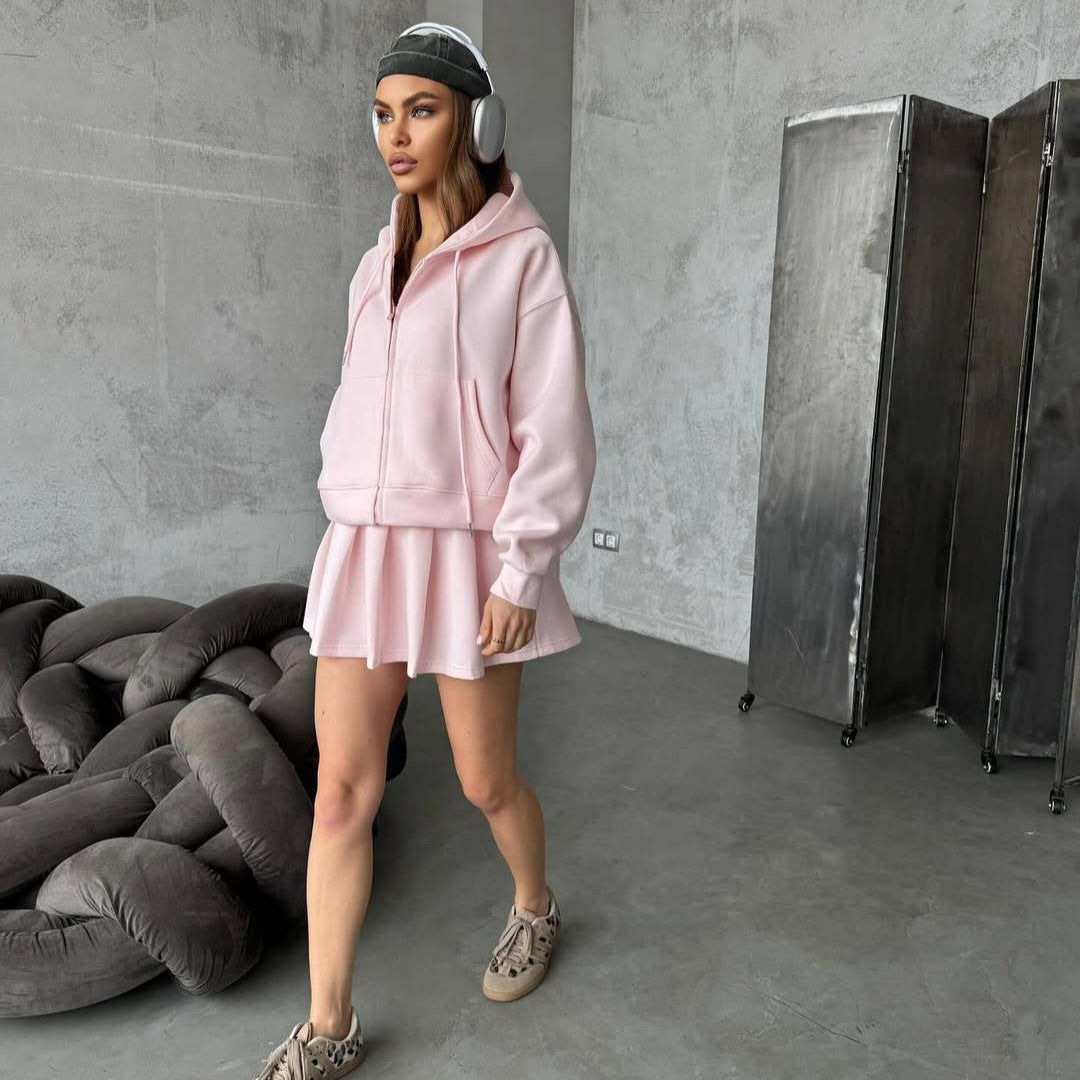 Kvinnors fashionabla hoodtröja med kjol Mirla-Eva Jonsson