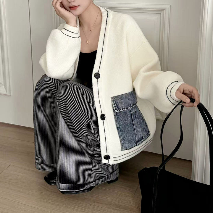Kvinnors fashionabla kofta med denimdetaljer Mirla-Eva Jonsson