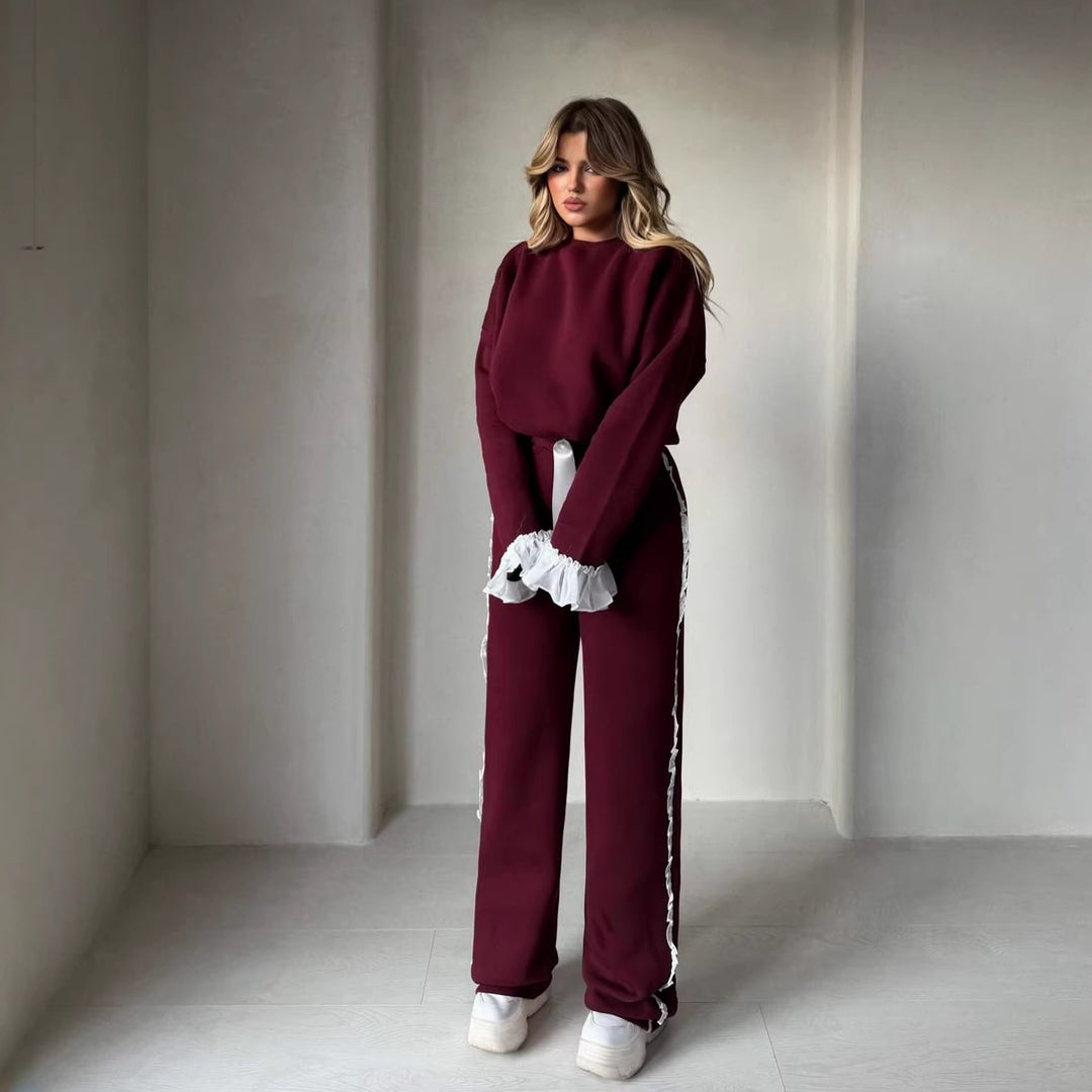 Kvinnors fashionabla lounge set med höga volangdetaljer-Eva Jonsson