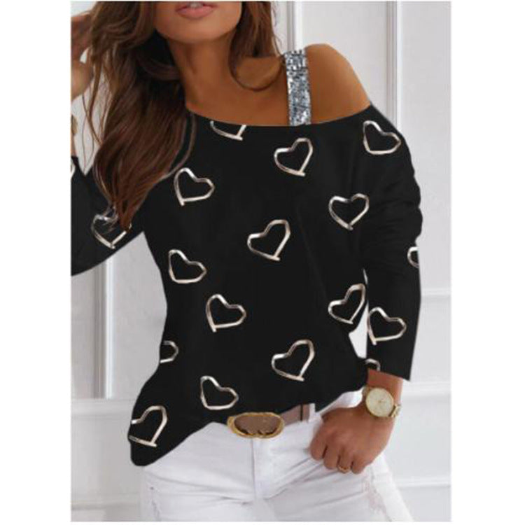 Kvinnors fashionabla sweatshirts med hjärtformad design och glittrande accenter Mirla-Eva Jonsson
