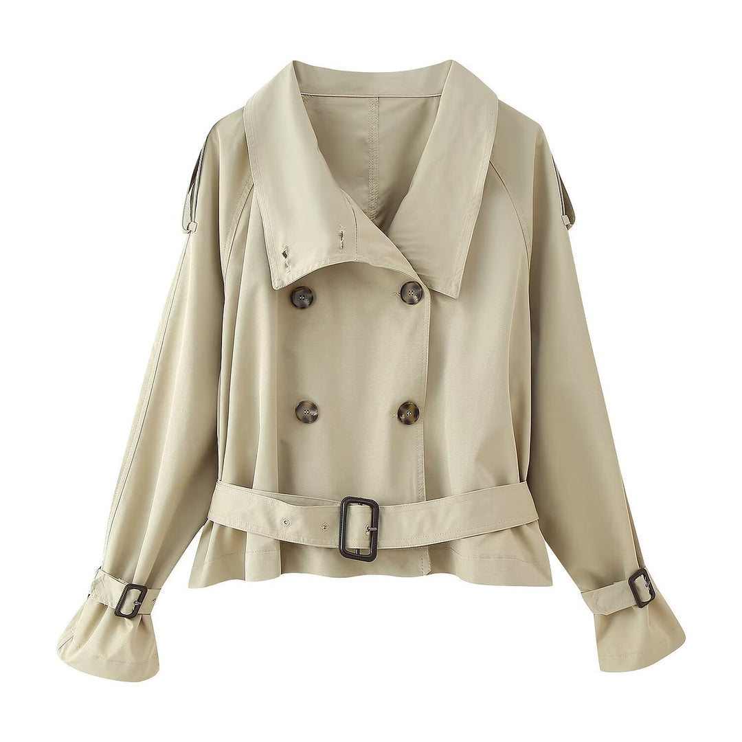 Kvinnors fashionabla trench coat jacka med bred krage och bälte detaljer Mirla-Eva Jonsson