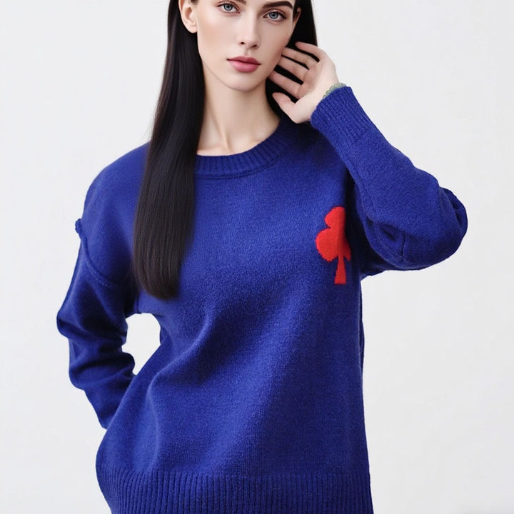 Kvinnors fashionable tröja med applicerad design Mirla-Eva Jonsson