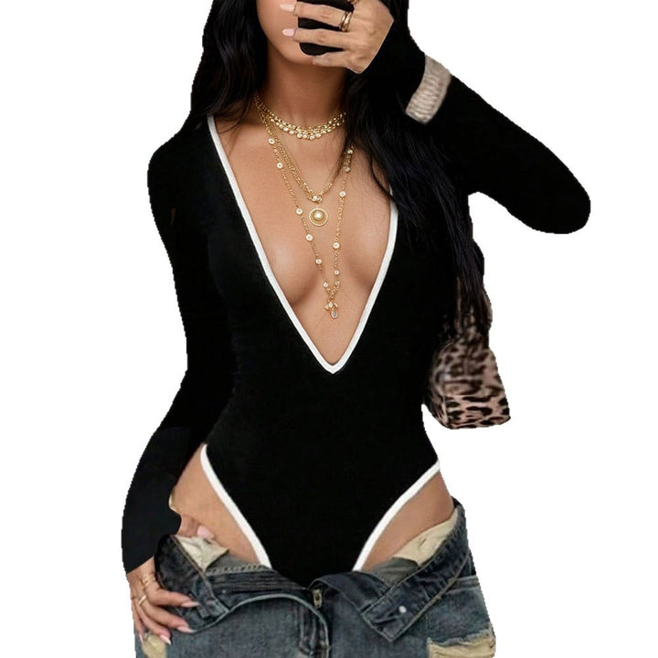 Kvinnors figursydd bodysuit med djup V-hals och långa ärmar Mirla-Eva Jonsson