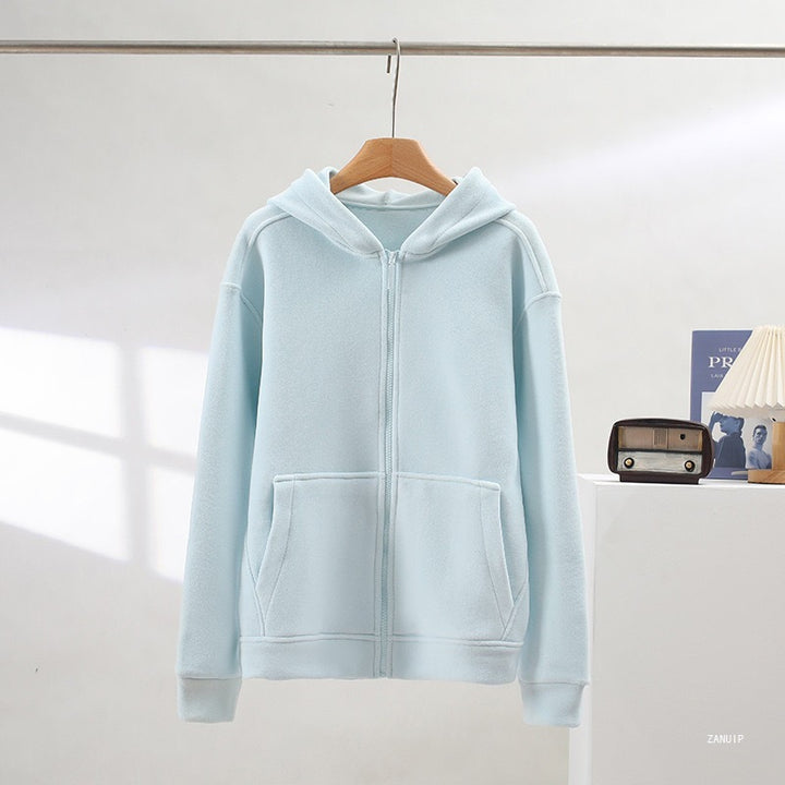 Kvinnors fleece hoodie med full dragkedja och kängurufickor Mirla-Eva Jonsson