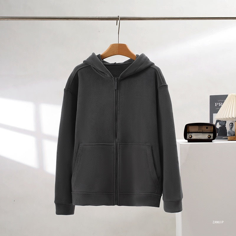 Kvinnors fleece hoodie med full dragkedja och kängurufickor Mirla-Eva Jonsson