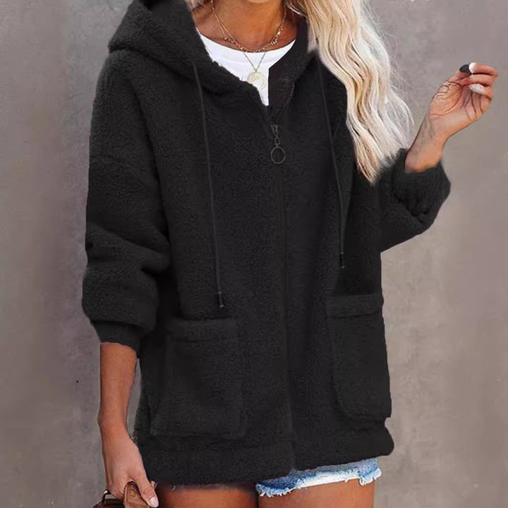 Kvinnors fleece hoodiejacka med praktiska fickor och högkvalitativ huva Mirla-Eva Jonsson
