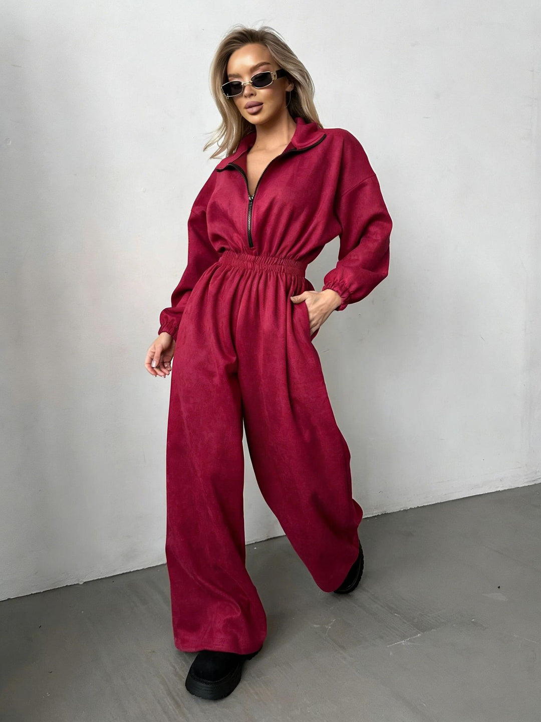 Kvinnors fleece jumpsuit med hög krage och elastiskt band-Eva Jonsson