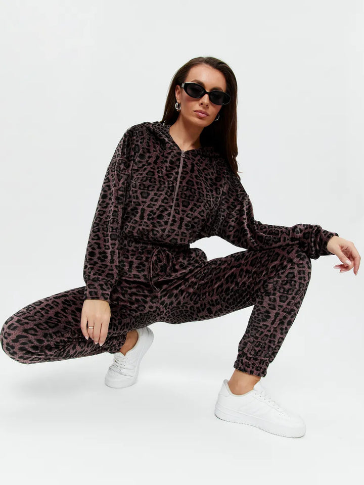 Kvinnors fleece jumpsuit med praktisk dragkedja och elastisk midja-Eva Jonsson