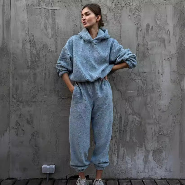 Kvinnors fleece lounge-set med elastisk midja och hög krage-Eva Jonsson