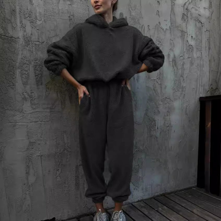 Kvinnors fleece lounge-set med elastisk midja och hög krage-Eva Jonsson