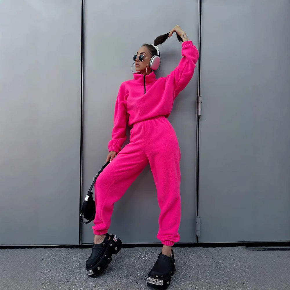 Kvinnors fleece lounge-set med hög krage och justerbar midja Mirla-Eva Jonsson