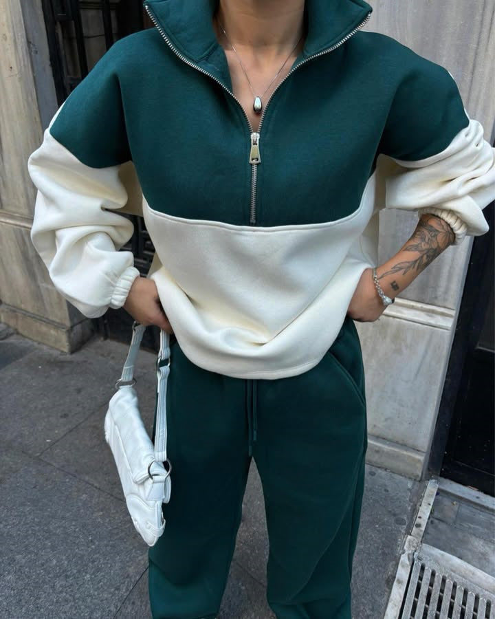Kvinnors fleece sweatshirt med hög krage och praktiska sidofickor Mirla-Eva Jonsson