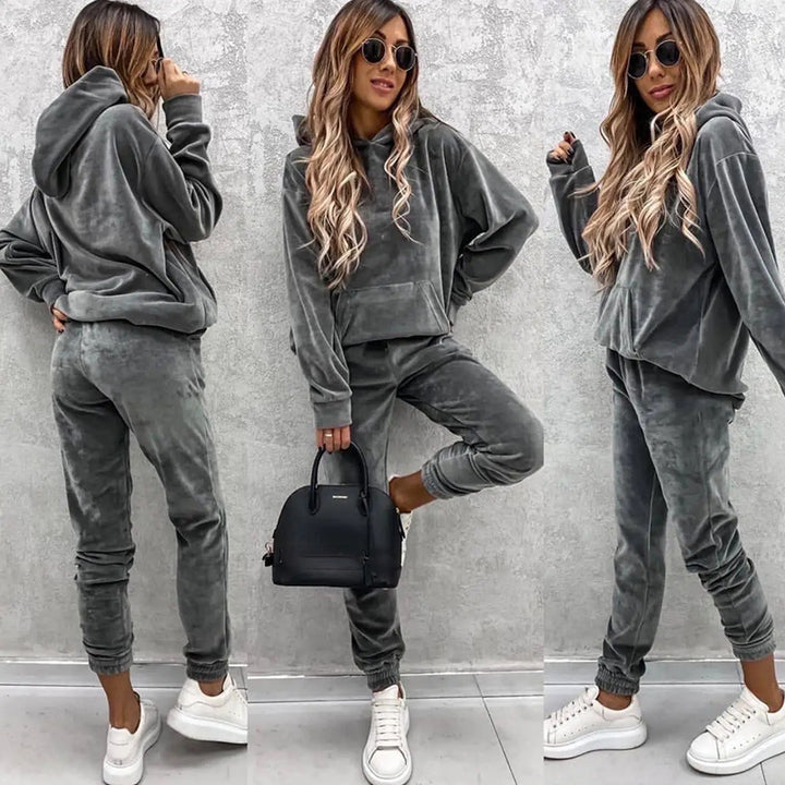 Kvinnors fleece träningsdress med huva och elastisk midja Mirla-Eva Jonsson