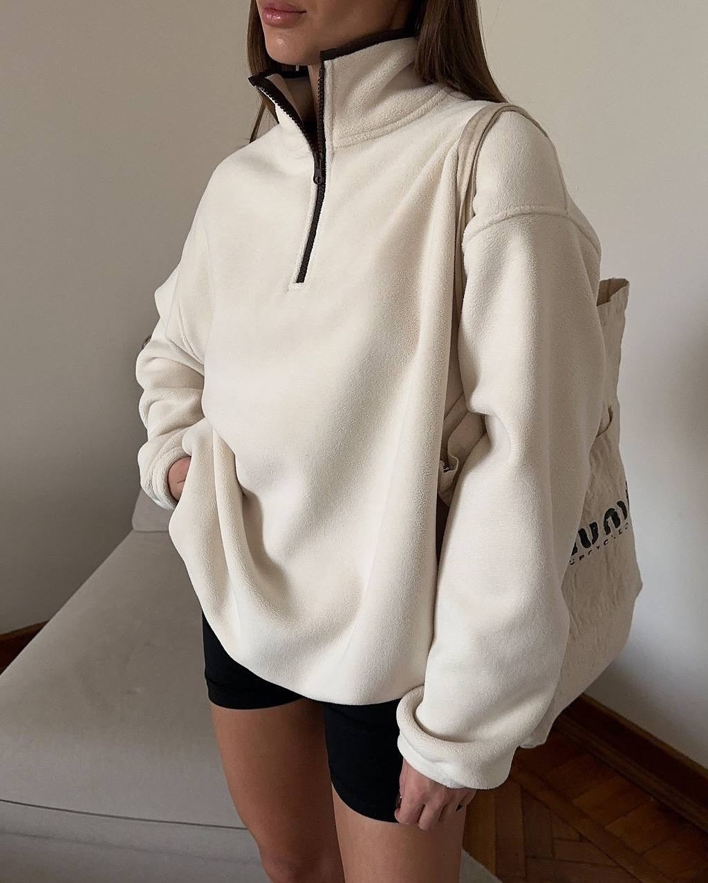 Kvinnors fleecepullover med hög krage Mirla-Eva Jonsson