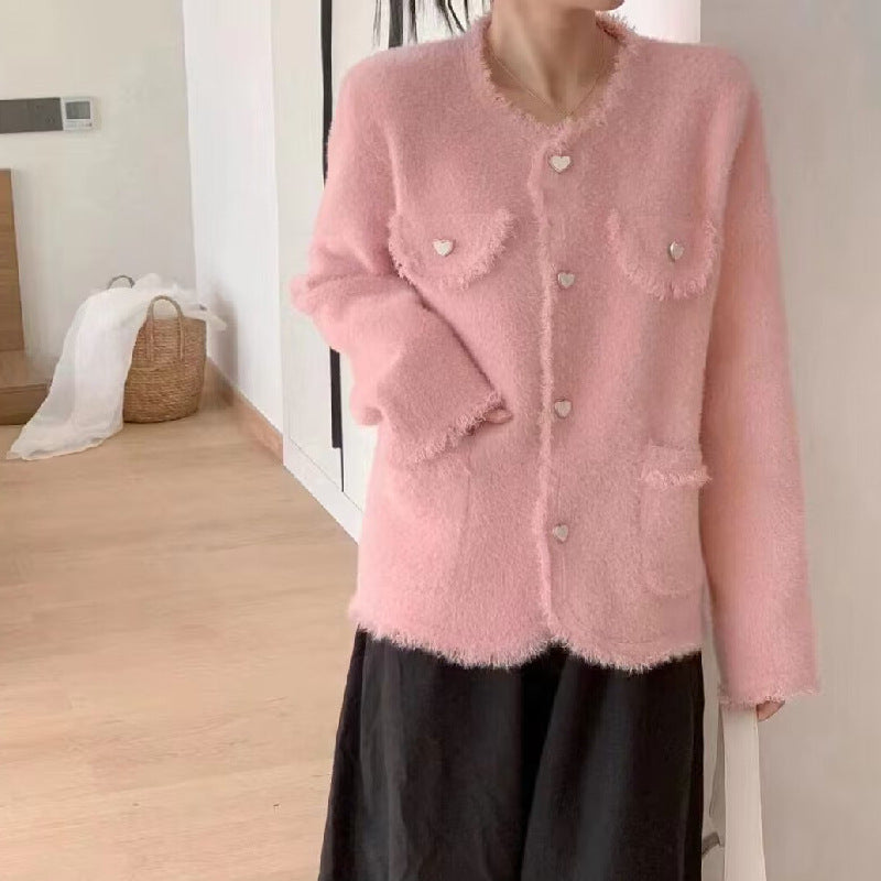 Kvinnors fluffiga kofta med hjärtdetaljer Mirla-Eva Jonsson