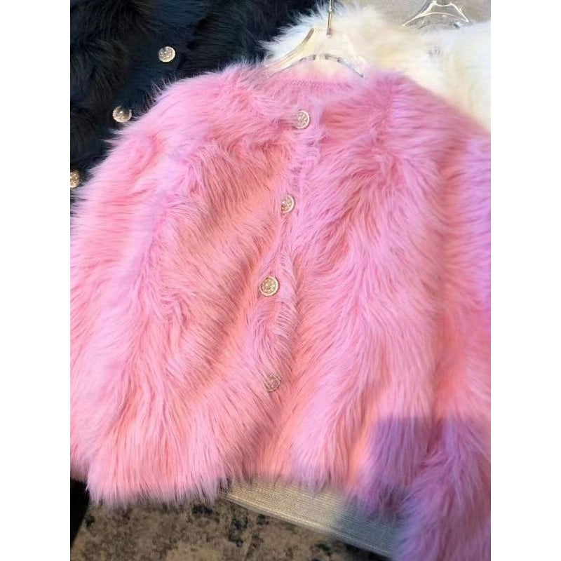 Kvinnors fluffiga korta jacka med eleganta knapppdetaljer Mirla-Eva Jonsson