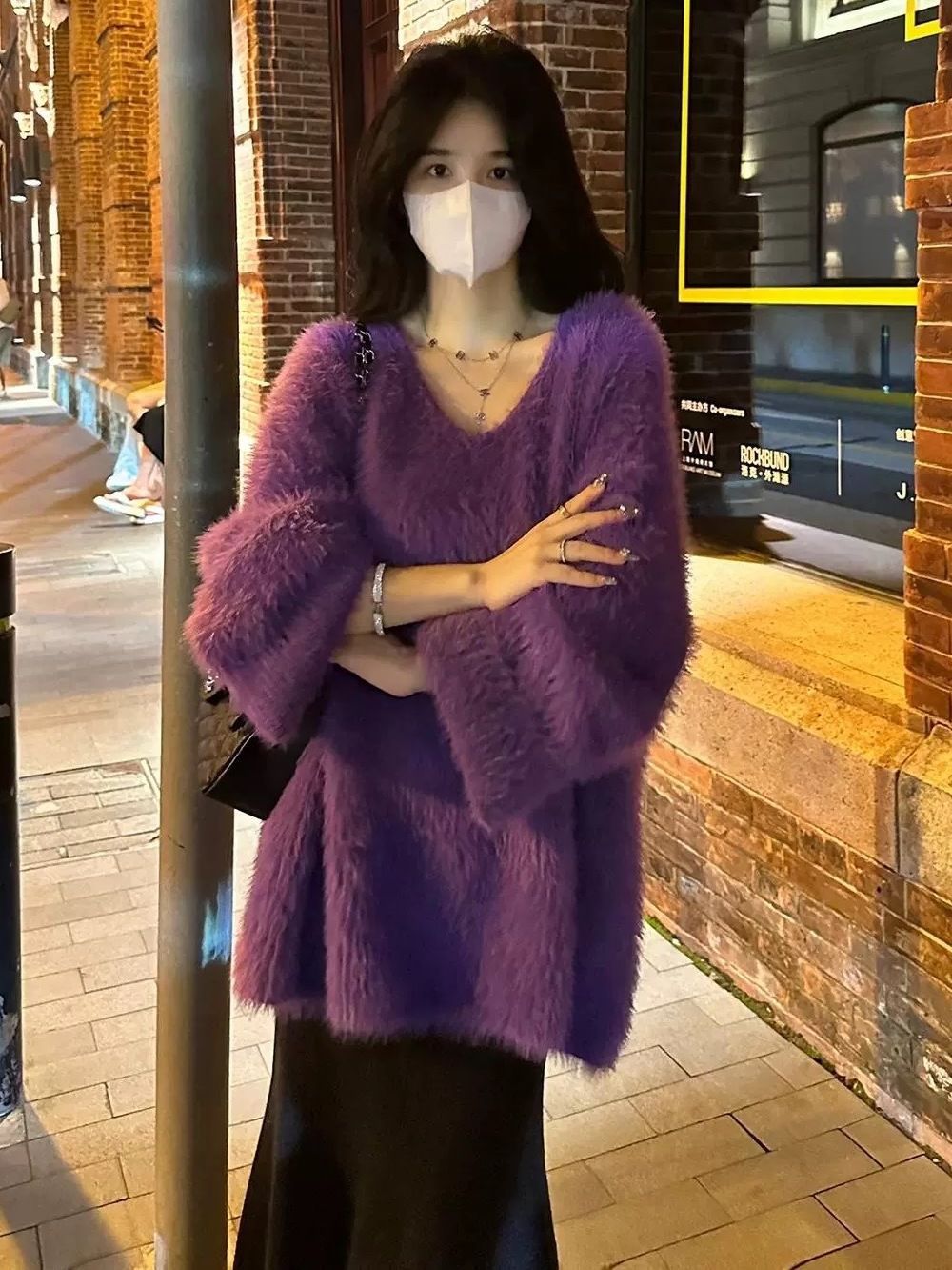 Kvinnors fluffiga och stiliga cardigan Mirla-Eva Jonsson