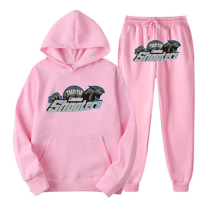 Kvinnors fritids hoodie och jogger set med urbant sportdesign Mirla-Eva Jonsson