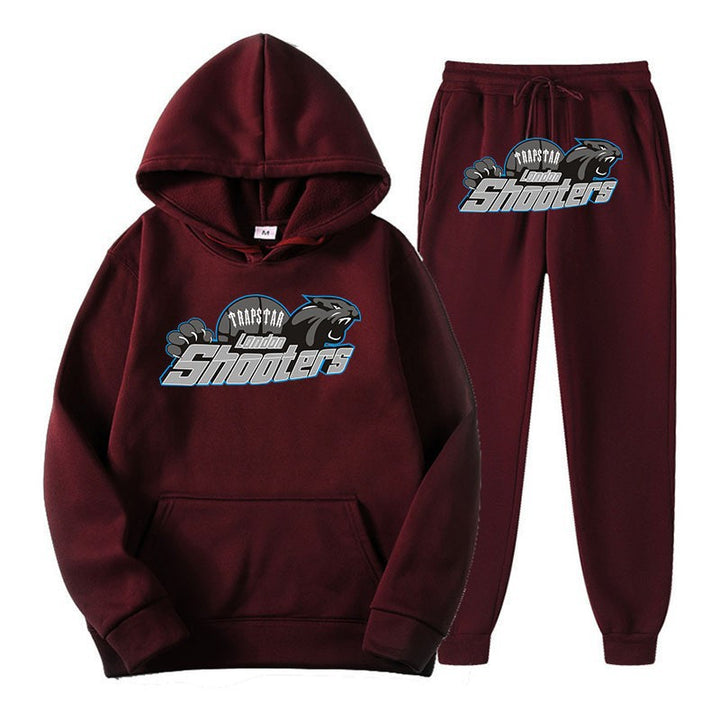 Kvinnors fritids hoodie och jogger set med urbant sportdesign Mirla-Eva Jonsson