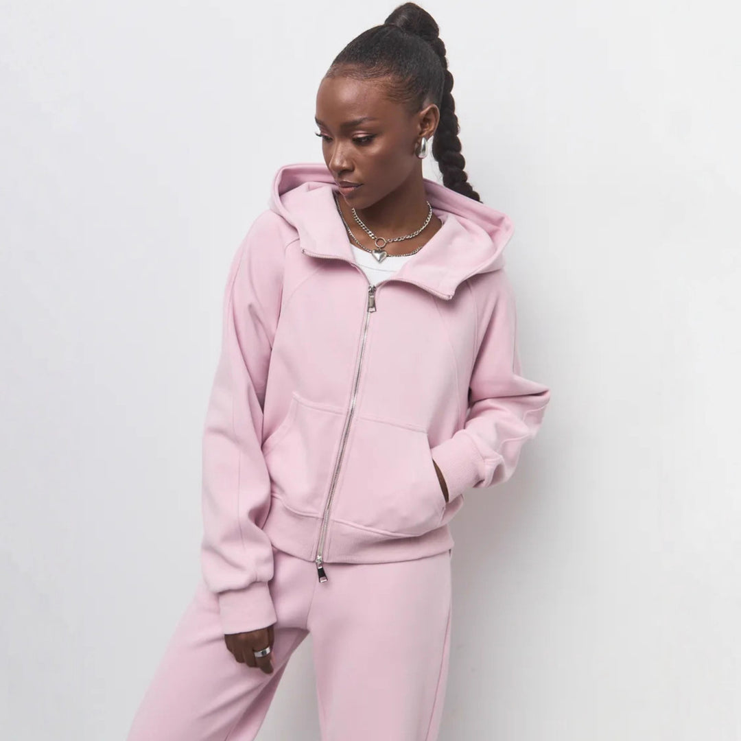 Kvinnors fritids hoodie och joggingset med högkvalitativ bomullsmix och modern dragkedja Mirla-Eva Jonsson