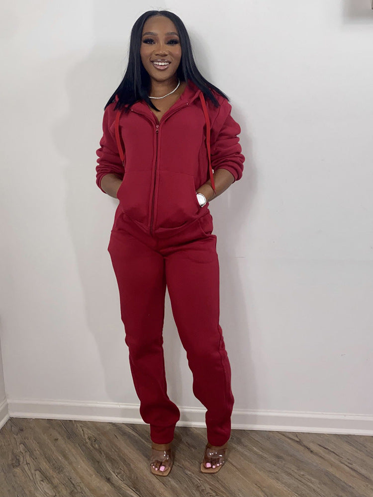 Kvinnors fritidsdräkt med modern dragkedja och flexibel passform Mirla-Eva Jonsson