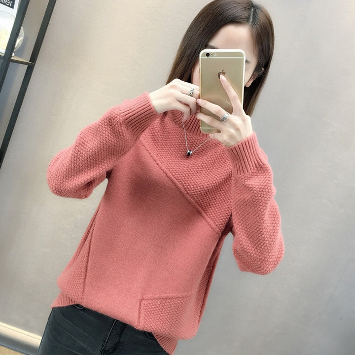 Kvinnors högaxlad pullover med texturerad design Mirla-Eva Jonsson