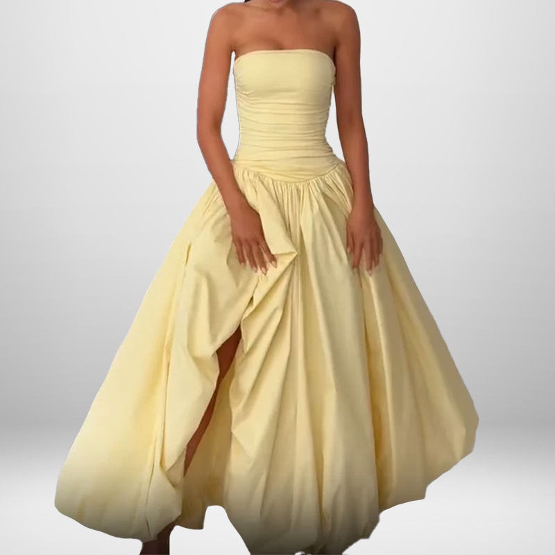 Kvinnors högkvalitativa bandeau maxi klänning med elegant slits och voluminös kjol Mirla-Eva Jonsson