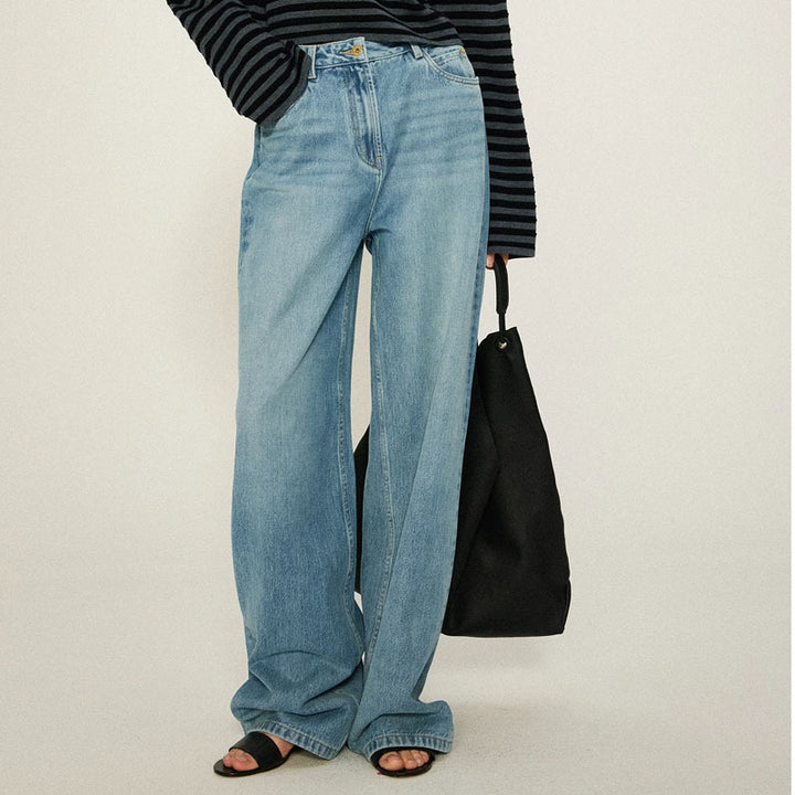 Kvinnors högmidjade bootcut jeans tillverkade av högkvalitativ denim Mirla-Eva Jonsson