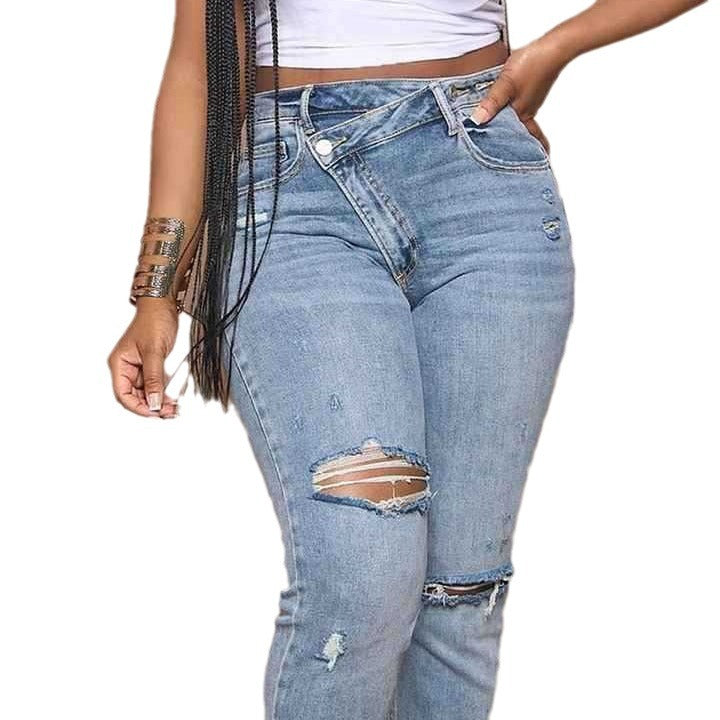 Kvinnors högmidjade boyfriend jeans med fransad fåll och avslappnad använd look Mirla-Eva Jonsson