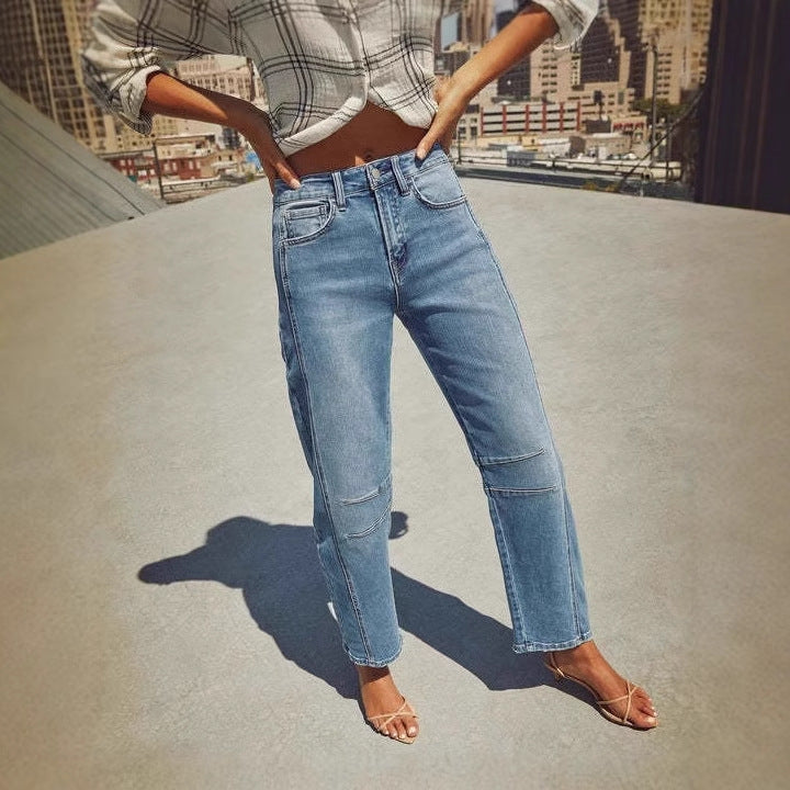 Kvinnors högmidjade mom jeans med unik skärning Mirla-Eva Jonsson