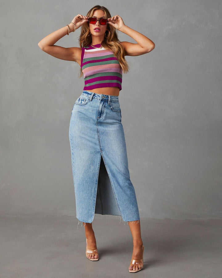 Kvinnors högskuren denim-mittenkjol med sidöppning och fransade kanter Mirla-Eva Jonsson