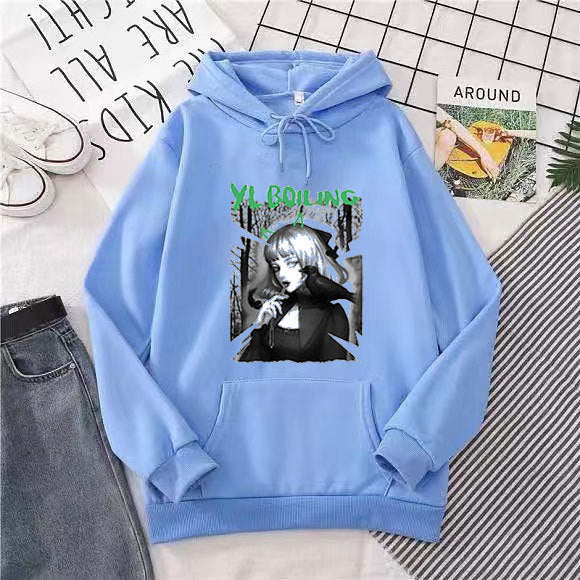 Kvinnors hooded sweatshirt med avantgardistisk grafisk design Mirla-Eva Jonsson