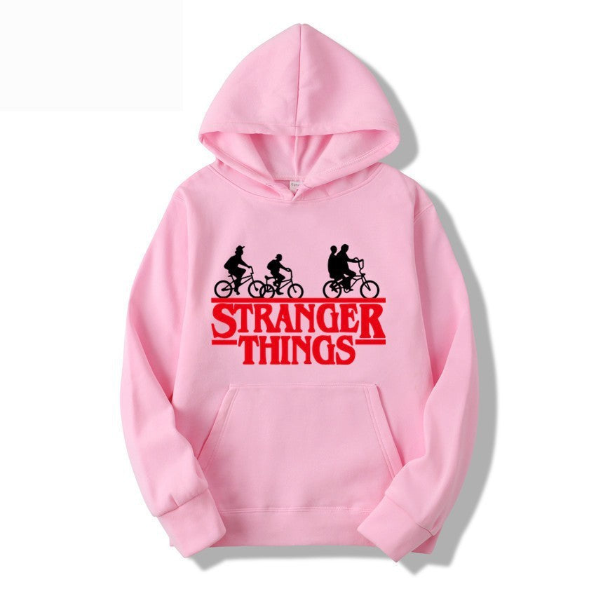 Kvinnors hooded sweatshirt med kreativt Stranger Things design Mirla-Eva Jonsson