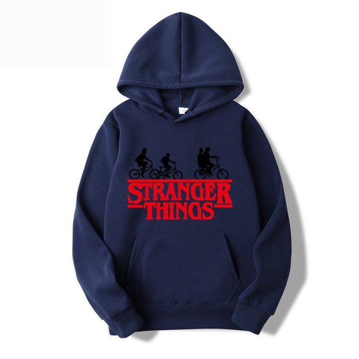 Kvinnors hooded sweatshirt med kreativt Stranger Things design Mirla-Eva Jonsson