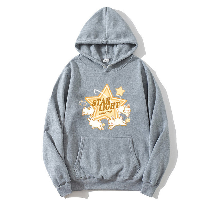 Kvinnors hooded sweatshirt med lekfullt sagomotiv Mirla-Eva Jonsson