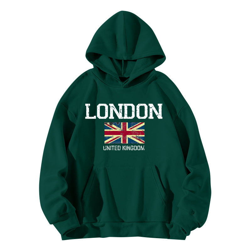 Kvinnors hoodie i urban Londons stil med känguruficka och bekväm passform Mirla-Eva Jonsson