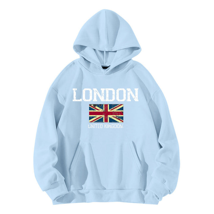 Kvinnors hoodie i urban Londons stil med känguruficka och bekväm passform Mirla-Eva Jonsson