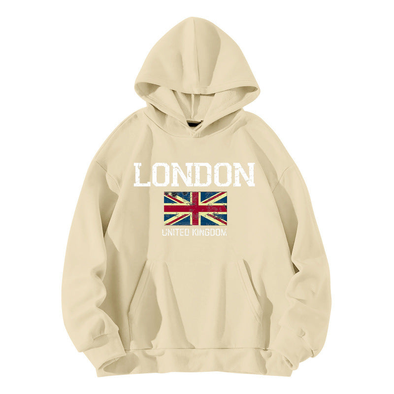 Kvinnors hoodie i urban Londons stil med känguruficka och bekväm passform Mirla-Eva Jonsson