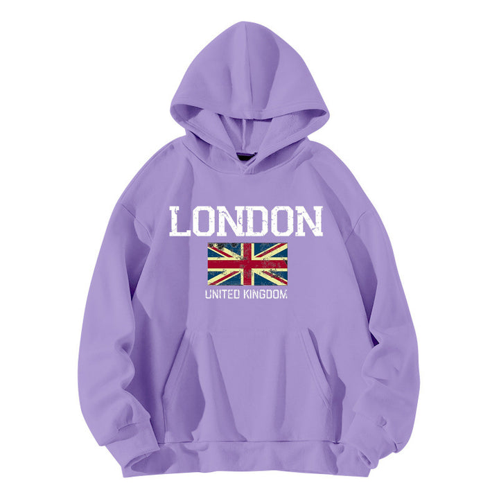 Kvinnors hoodie i urban Londons stil med känguruficka och bekväm passform Mirla-Eva Jonsson