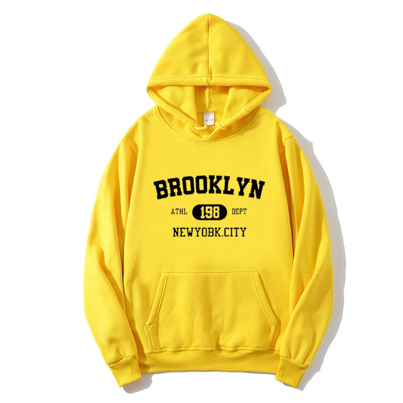 Kvinnors hoodie med avslappnad Brooklyn-design Mirla-Eva Jonsson